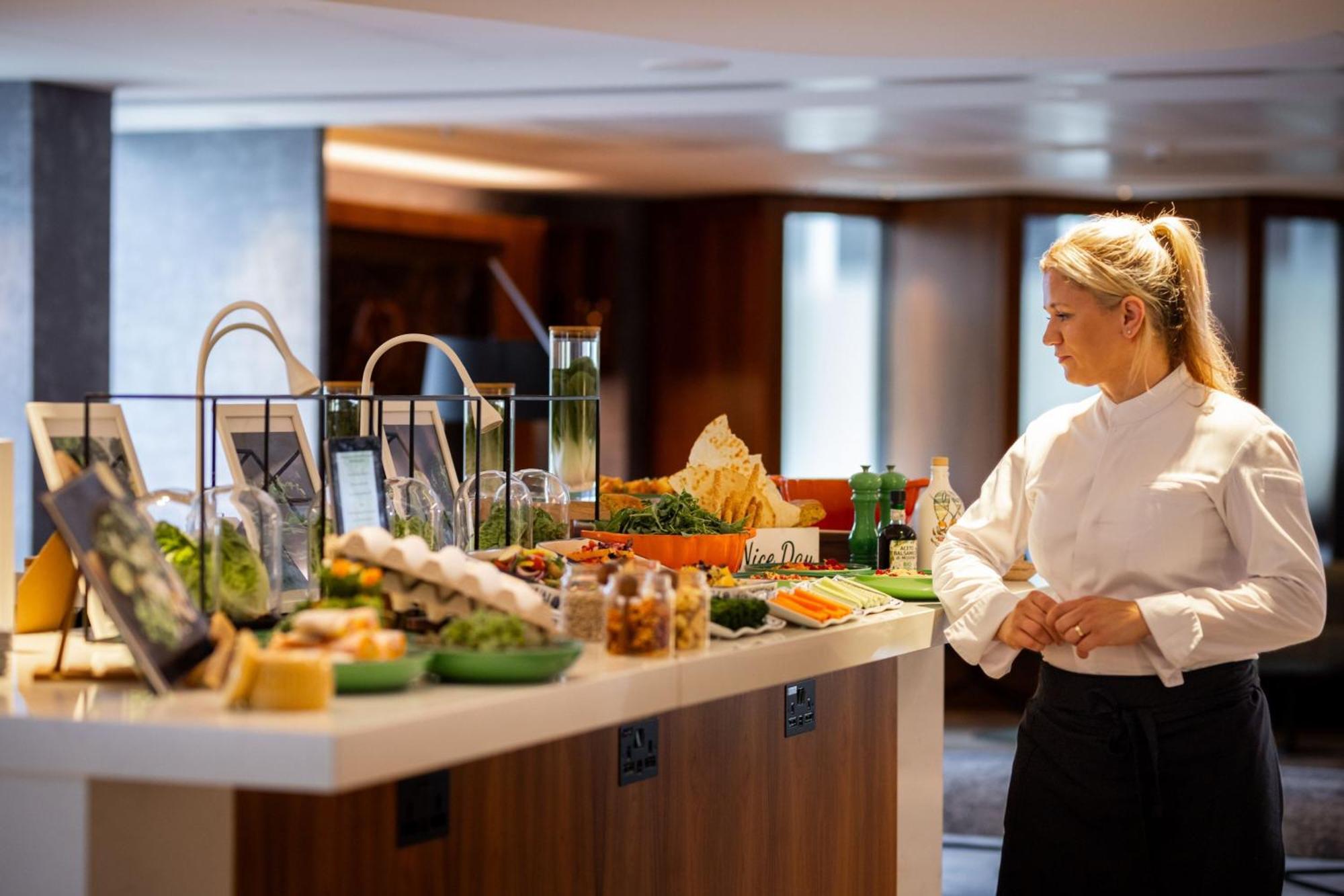 London Heathrow Marriott Hotel Hillingdon Bagian luar foto
